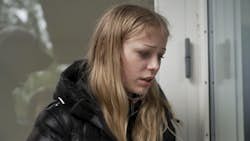 Pigerne på kanten