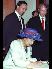 Elizabeth - historien om en dronning